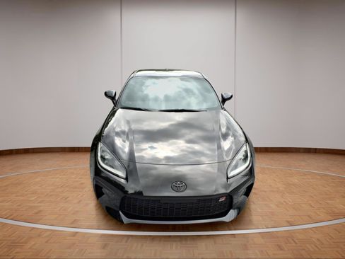 Used 2023 Toyota GR86 Premium w/ ALL Weather Mat Package (TMS) RWD image 9