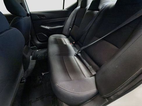 Used 2025 Nissan Altima 2.5 SV AWD/4WD image 13