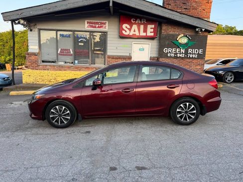 Used 2012 Honda Civic LX image 2