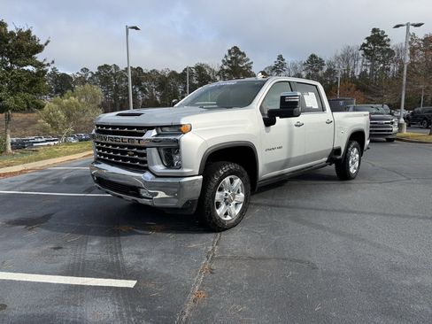 Used 2023 Chevrolet Silverado 2500 LTZ w/ LTZ Convenience Package image 3