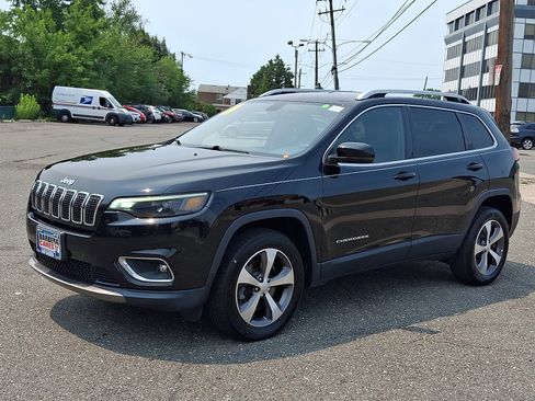 Used 2020 Jeep Cherokee Limited AWD/4WD image 3