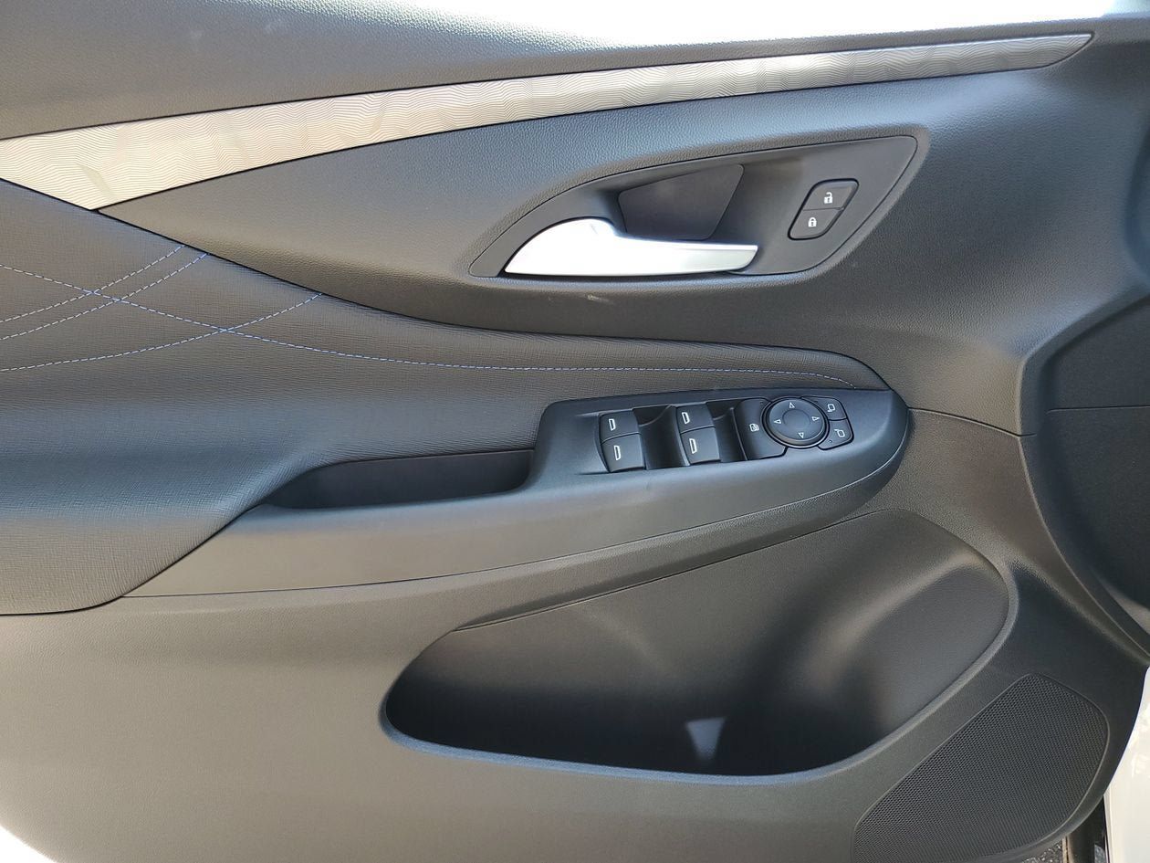 New 2026 Buick Envista Sport Touring w/ Advanced Safety Package FWD image 16