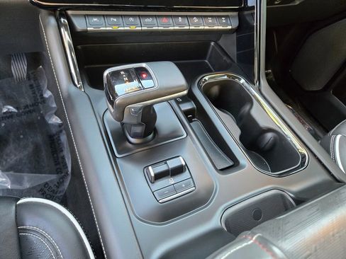 Used 2023 GMC Sierra 1500 AT4X AWD/4WD image 22