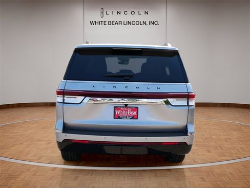 Used 2024 Lincoln Navigator Black Label image 7