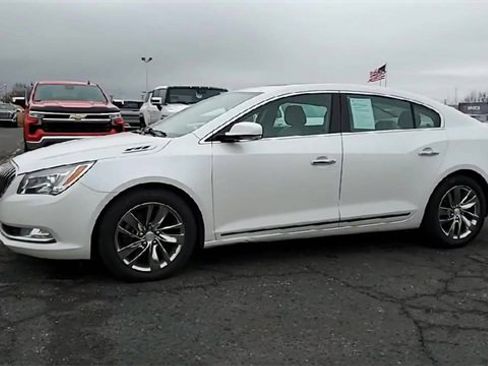 Used 2015 Buick LaCrosse Leather image 5