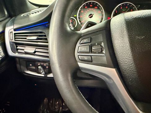Used 2018 BMW X5 xDrive40e image 16