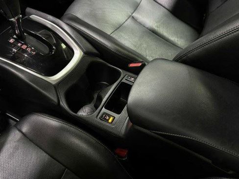 Used 2016 Nissan Rogue SL w/ SL Premium Package FWD image 51