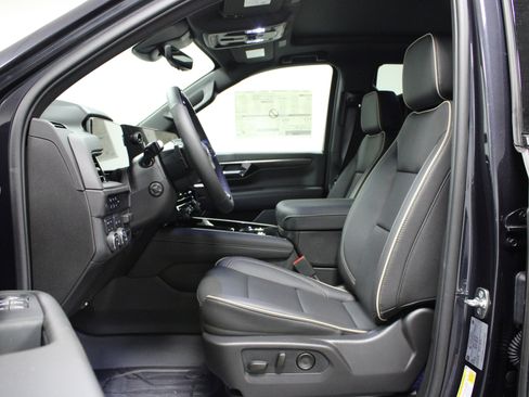 New 2025 Chevrolet Tahoe Premier image 12