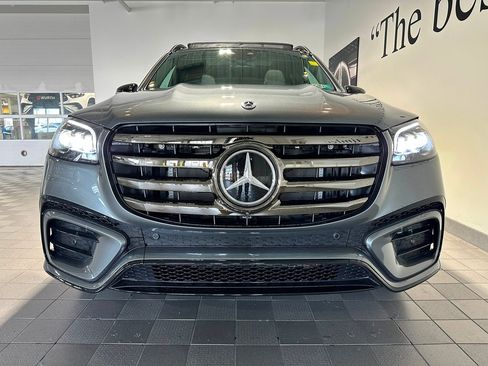 Certified 2025 Mercedes-Benz GLS 450 4MATIC image 2