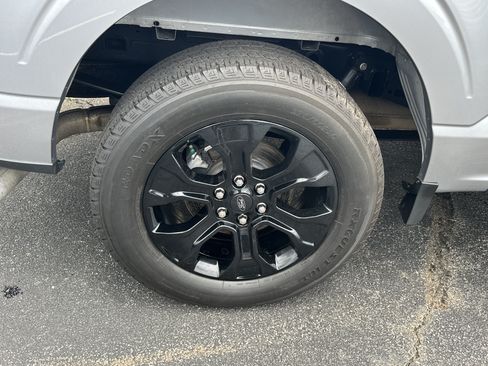 Used 2021 Ford F150 XL w/ STX Appearance Package RWD image 19