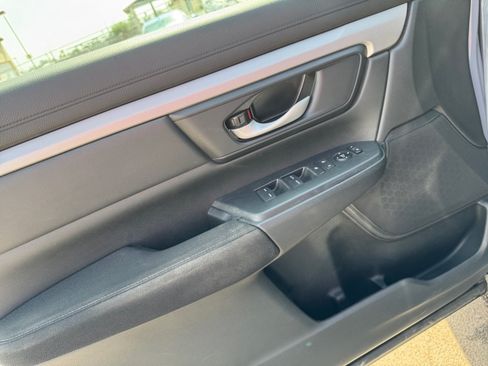 Used 2021 Honda CR-V Special Edition image 11