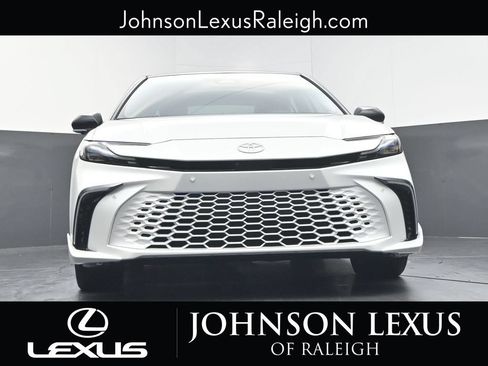 Used 2025 Toyota Camry XSE w/ Premium Plus Package FWD image 17