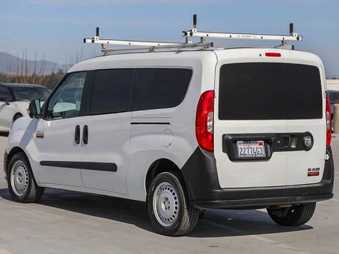 Used 2021 RAM ProMaster City Tradesman image 7