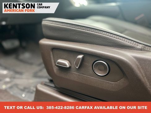 Used 2024 GMC Yukon Denali image 38
