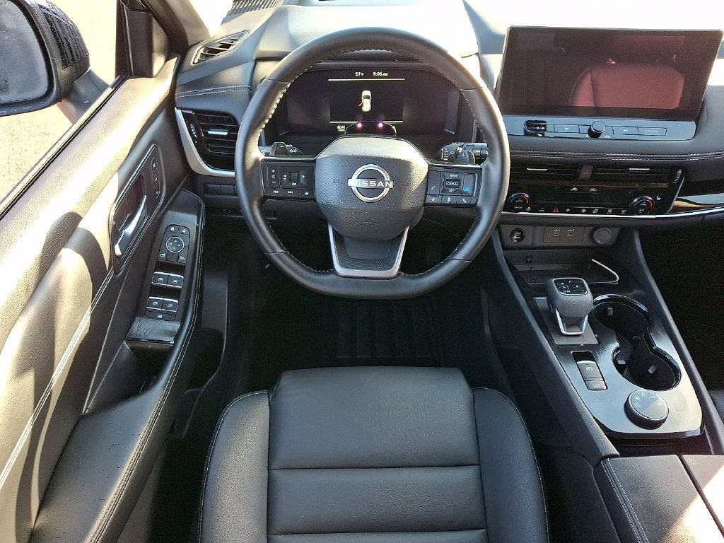 Certified 2025 Nissan Rogue SL w/ Tech Package AWD/4WD image 12