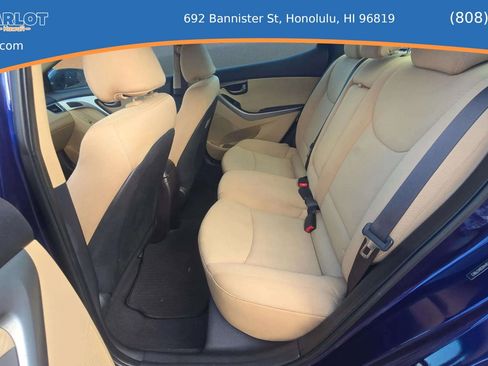 Used 2013 Hyundai Elantra GLS w/ Preferred Pkg FWD image 19