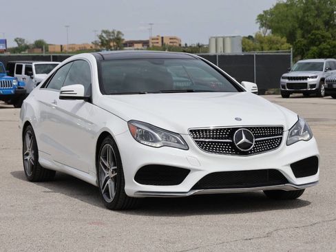 Used 2016 Mercedes-Benz E 400 4MATIC Coupe image 4