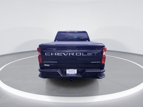Used 2021 Chevrolet Silverado 1500 Custom image 7