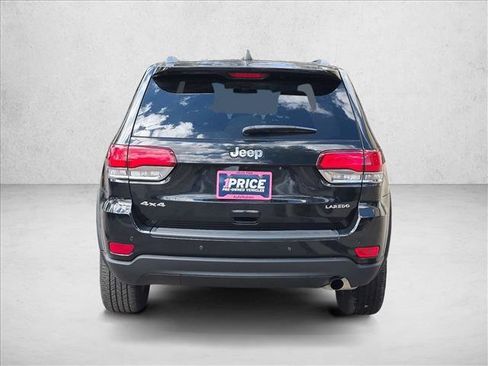 Used 2021 Jeep Grand Cherokee Laredo AWD/4WD image 6
