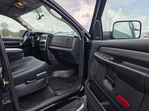 Used 2005 Dodge Ram 2500 Truck SLT image 19