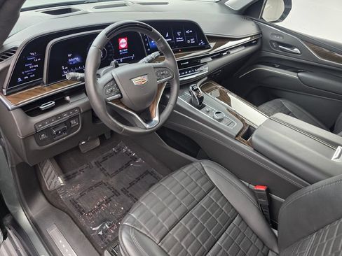 Used 2023 Cadillac Escalade Sport Platinum w/ LPO, ONYX Package AWD/4WD image 10