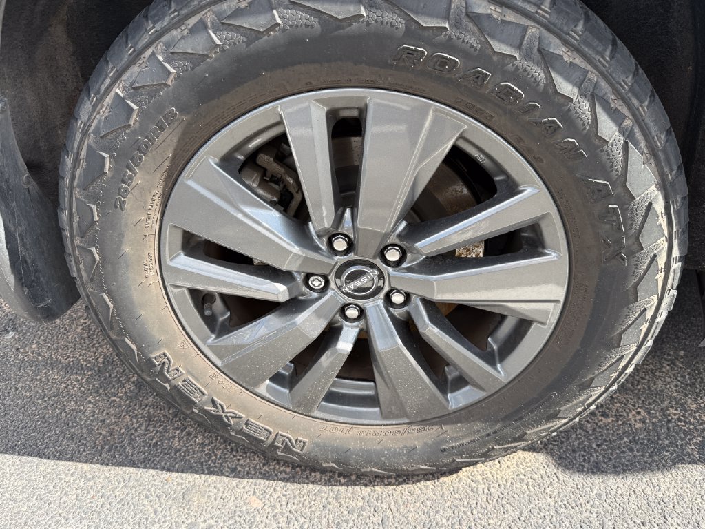 Used 2022 Nissan Pathfinder SV FWD image 17
