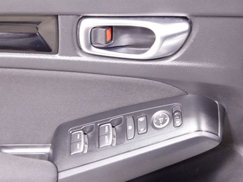 Certified 2023 Honda Civic EX image 24