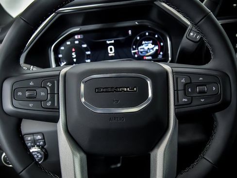 New 2025 GMC Sierra 2500 Denali w/ Denali Reserve Package image 13