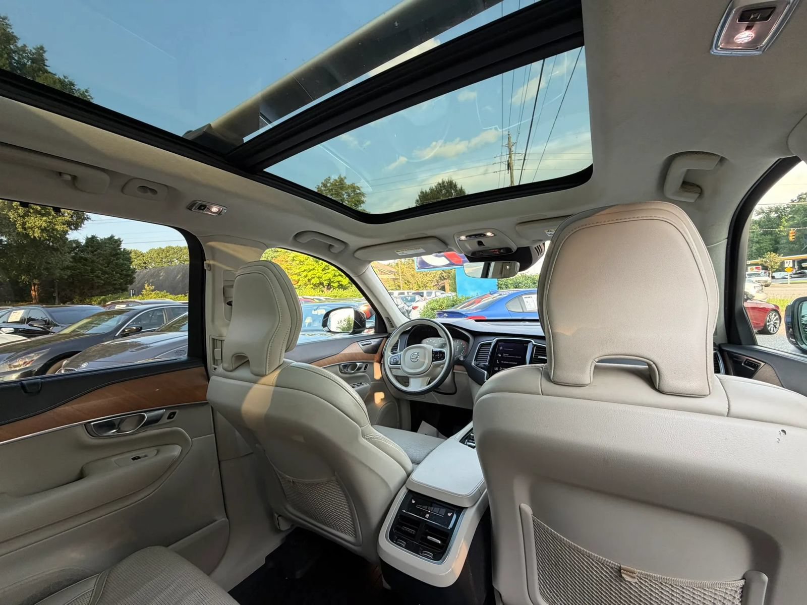 Used 2019 Volvo XC90 T6 Inscription w/ Luxury Package AWD/4WD image 30