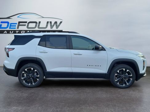 New 2026 Chevrolet Equinox RS w/ Convenience Package III image 2