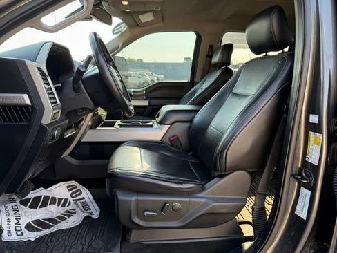 Used 2017 Ford F250 Lariat w/ Tow Technology Bundle AWD/4WD image 2