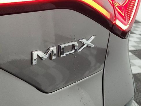 Used 2023 Acura MDX FWD w/ Technology Package image 8