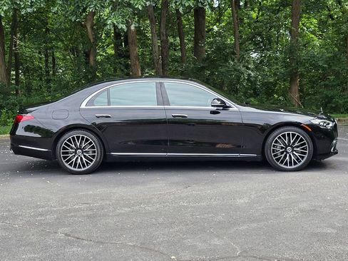 Used 2022 Mercedes-Benz S 580 4MATIC Sedan image 7