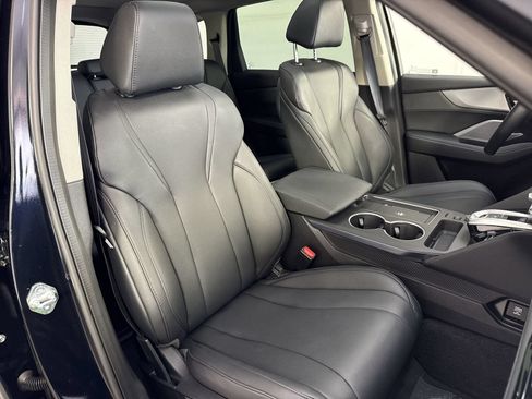 Certified 2025 Acura MDX SH-AWD image 28