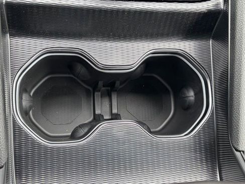 New 2026 Jeep Grand Cherokee Altitude image 24