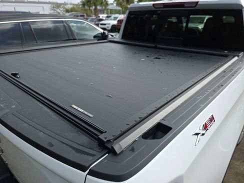 Used 2026 GMC Sierra 1500 Elevation w/ Preferred Package image 12