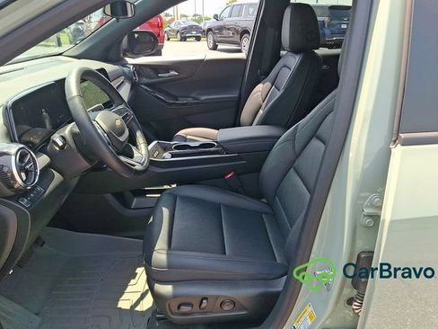 Used 2025 Chevrolet Equinox LT w/ Convenience Package II AWD/4WD image 13