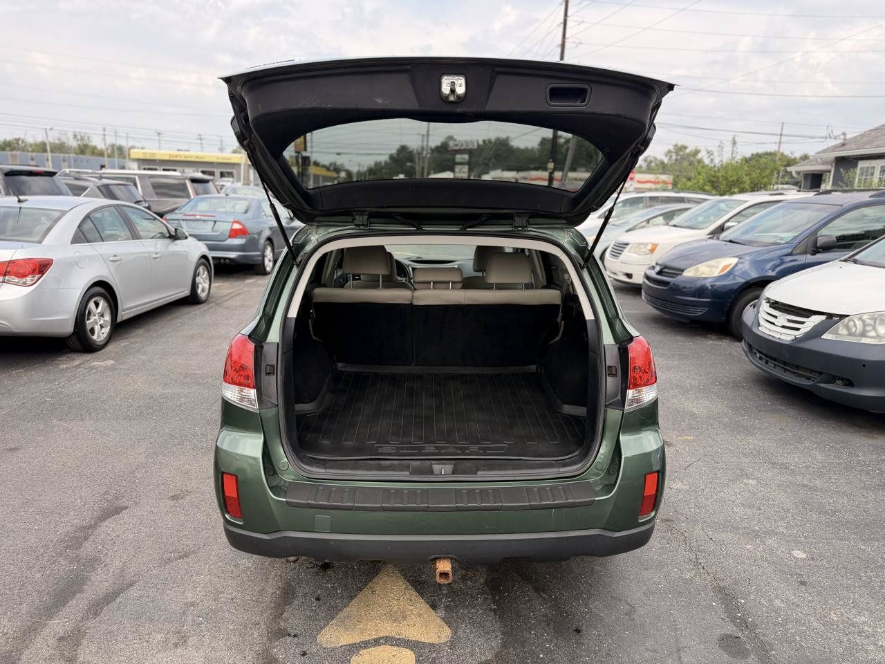 Used 2012 Subaru Outback 3.6R Limited AWD/4WD image 25