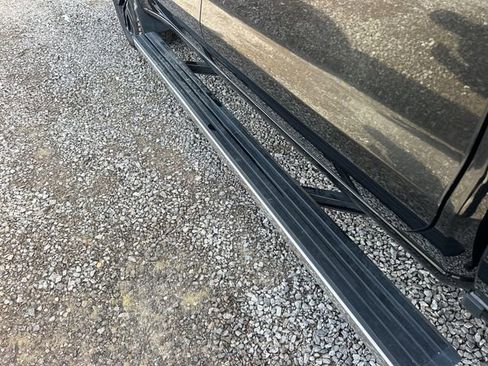 Used 2022 Chevrolet Silverado 1500 LTZ w/ LTZ Premium Package image 54