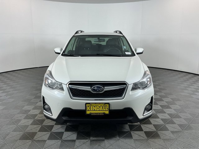 Used 2016 Subaru Crosstrek 2.0i Limited w/ Popular Package #1 AWD/4WD image 2