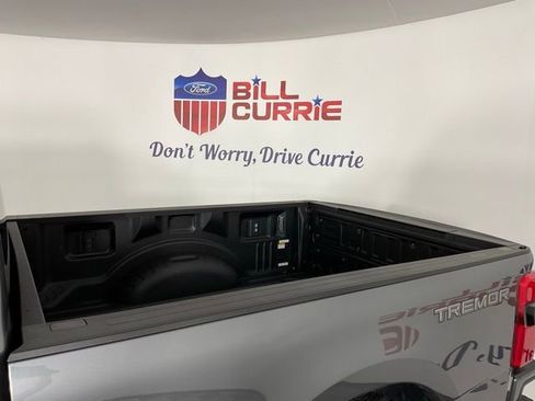 New 2025 Ford F350 Lariat w/ Lariat Ultimate Package image 9