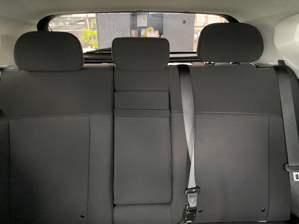 Used 2025 Hyundai Kona SEL FWD image 36