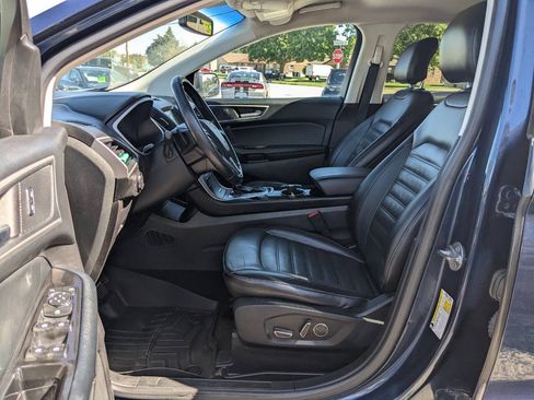 Used 2017 Ford Edge SEL w/ Equipment Group 201A AWD/4WD image 10