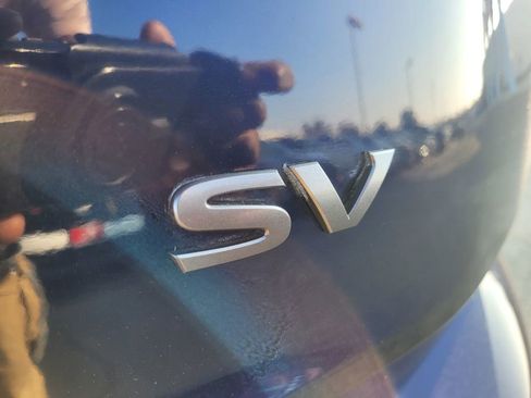 Used 2024 Nissan Rogue SV image 28