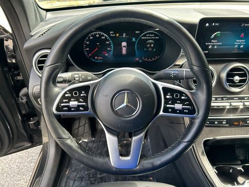 Used 2022 Mercedes-Benz GLC 300 4MATIC image 21