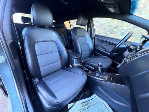 Used 2015 Kia Forte SX image 26