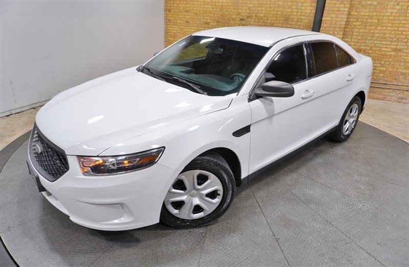 Used 2018 Ford Taurus Police Interceptor FWD image 2