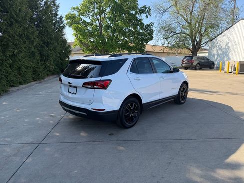 Used 2024 Chevrolet Equinox LT FWD image 30