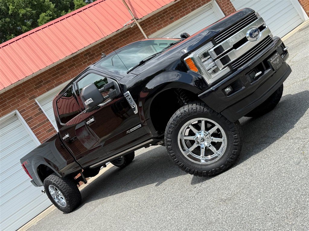 Used 2019 Ford F350 Limited w/ FX4 Off-Road Package AWD/4WD image 25