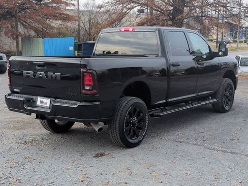 New 2026 RAM 2500 Big Horn AWD/4WD image 8